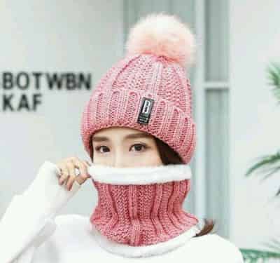 Fashionable Trendy Women Caps & Hats