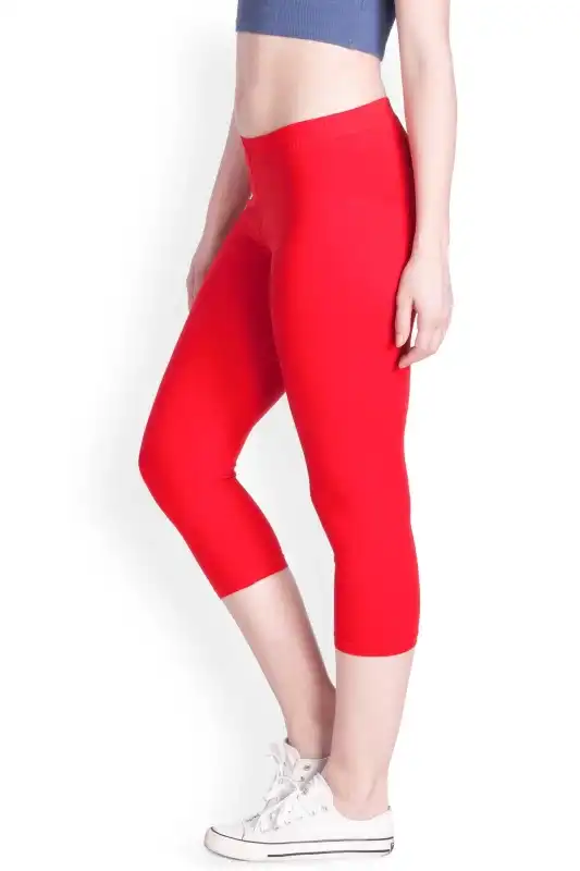 Lyra Red Capri Leggings  LYRA CAPRI 02 FS 1PC