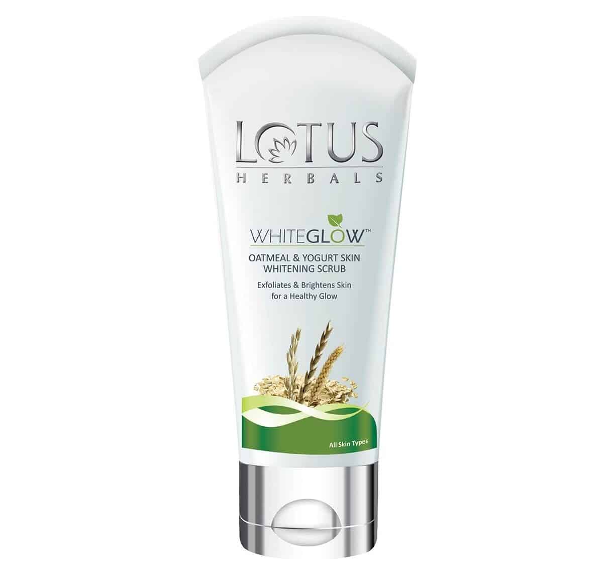 Lotus Herbals Whiteglow Oatmeal & Yogurt Scrub